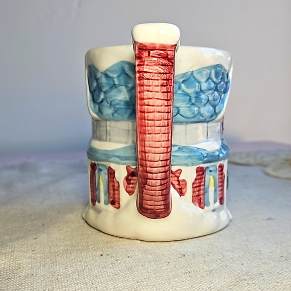 CLAIRE BURKE Christmas House Embossed-relief Ceramic Mug (V) - Picture 4 of 9